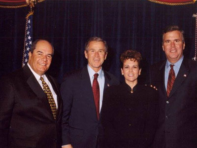 Presidente de EEUU George W Bush, Elizabeth y Jeb Bush